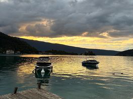 Evening by the lake