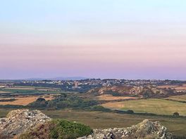 360 views from the outcrop in the site