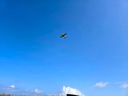 Fun watching sky diving
