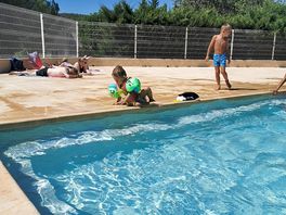Piscine avec 3 bassins différents
