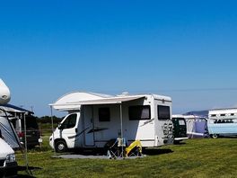 Electric motorhome pitch