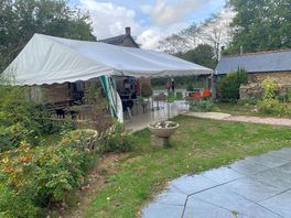 Outside bar area