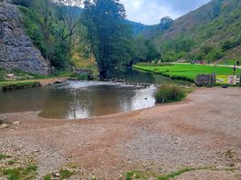 Dovedale