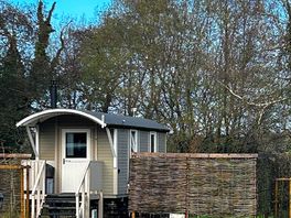Lovely shepherds hut