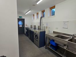 Washing room