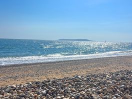 Ringstead bay