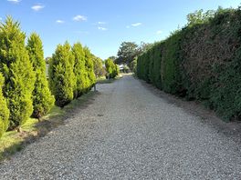 Well kept areas