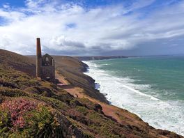 Great costal path nearby