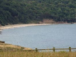 Cayton bay
