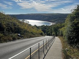 Walk down to bay, plenty of seating for way back up!