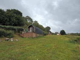 Glamping pods