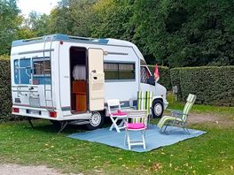 Emplacement camping-car au camping de la forêt