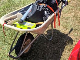 Provided wheelbarrow to move your stuff