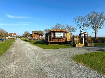 Track to the lodges