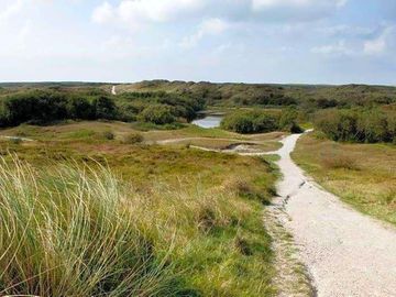 Beautifull walking and cycling trails through the dunes (added by manager 20 Dec 2016)