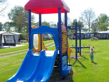 Play area (added by manager 22 Jul 2019)