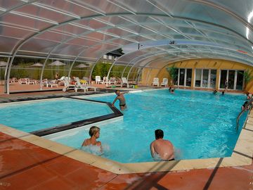 Heated swimming pool (added by manager 05 Jan 2016)