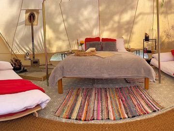 Interior of the warmly decorated tent