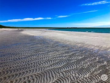 Backaskaill bay