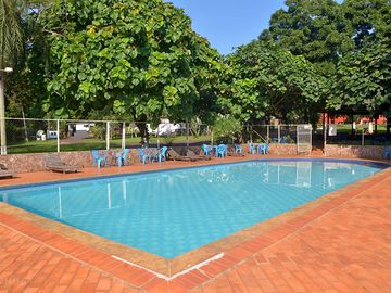 Outdoor swimming pool