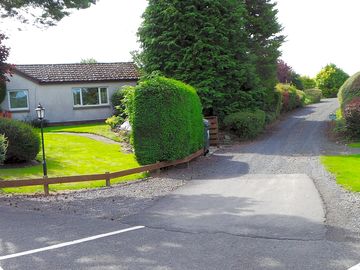 Towards the bowling club