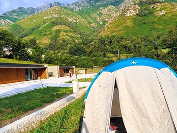 Tent pitches