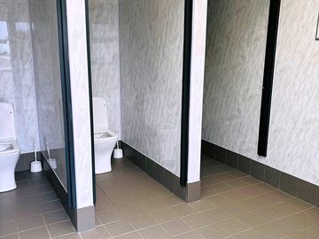 Ladies toilets