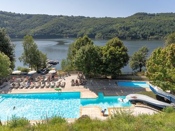 Camping sunêlia la source piscine