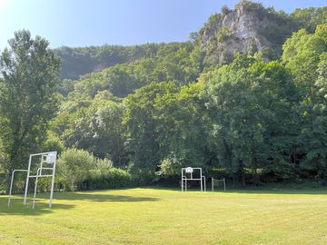 Terrain football et basket