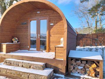 Snowy morning at the rohan pod