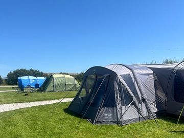 Large electric tent pitch