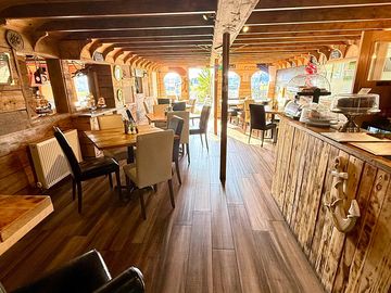 The galleon cafe bar open 7 days a week from 9am until 9pm