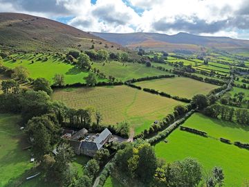 Cwmffrwd farm on the side of waun fach mountain
