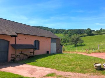 Bickham barn & farm