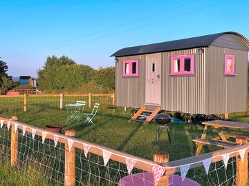 The shepherds hut has a fully fenced garden ideal for children or dogs and to give you privacy.