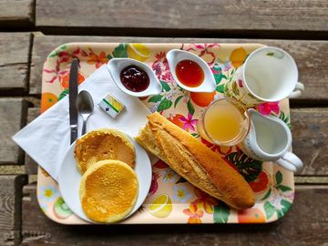 Breakfast available on site