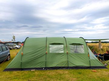 Jumbo tent
