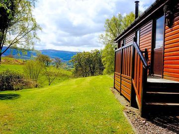 Oak log cabin