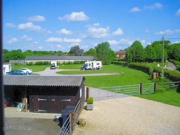 Caravan field