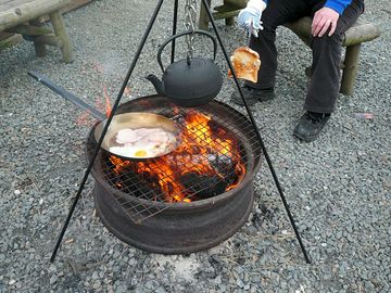 Campfire breakfast