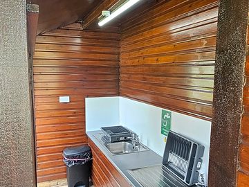 Washing up area