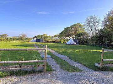 Pitches/bell tents