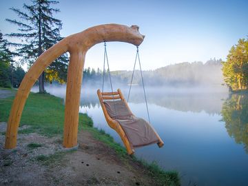 Peaceful lake bloke