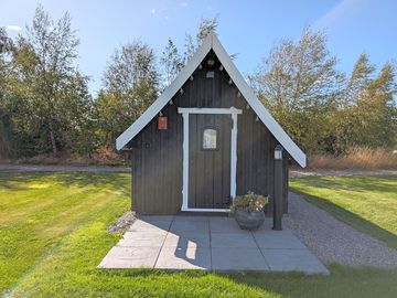 Pod exterior