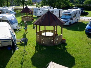 Picnic areas around the pitches