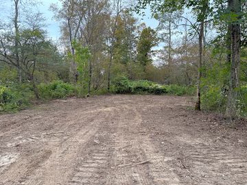 End of drive in path, another option to park & camp at.
