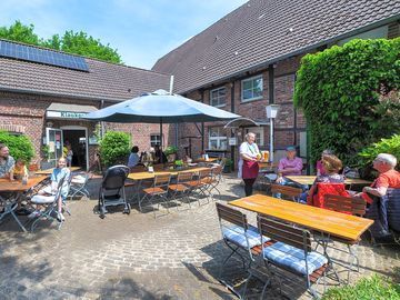 Biergarten landgasthaus klaukenhof mit bedienung