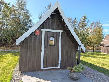 Front of pod