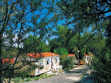 Three-bedroom holiday homes for hire (added by manager 15 Jan 2016)