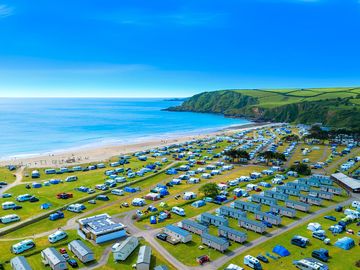 We have everything you need for your holiday at the beach...